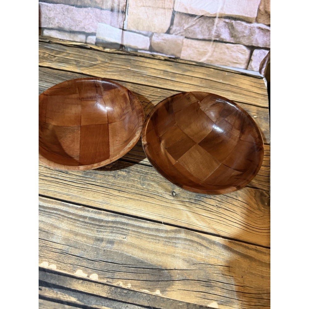 Vintage Wooden Woven Serving Bowl And 7 Bowls 70's